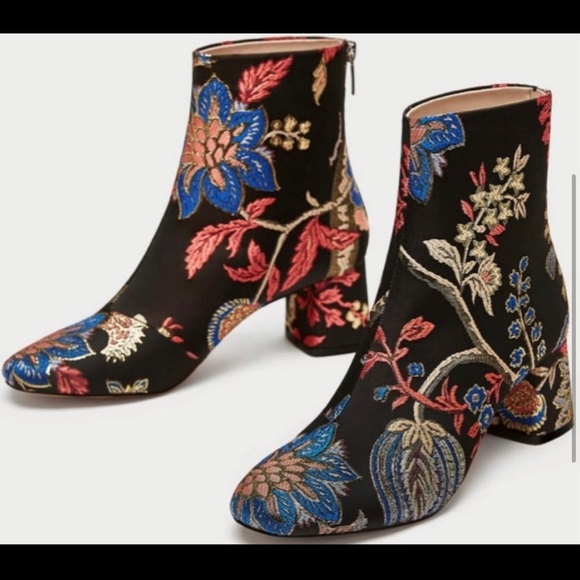 🌸ZARA Floral Embroidered Jacquard Ankle Booties Size 8 🌸 - Picture 9 of 16